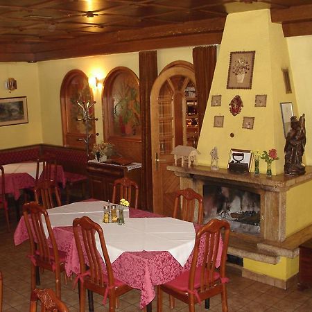 Penzion Gostilna Keber Ντομζάλε Εξωτερικό φωτογραφία